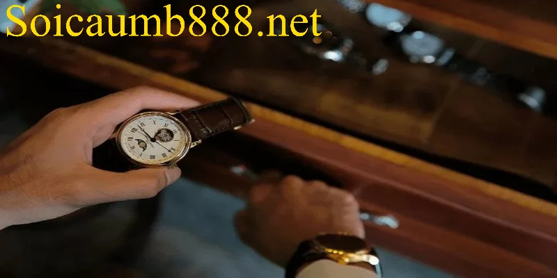 Điềm báo chung của giấc mơ thấy bị giật đồng hồ